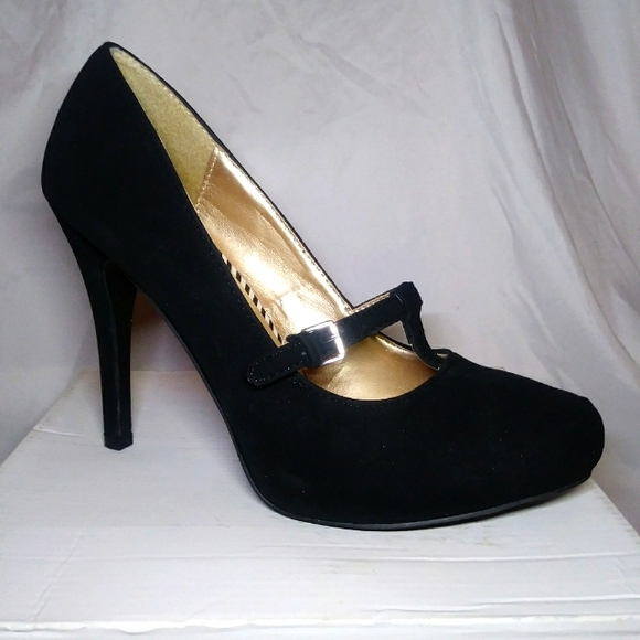 Qupid Shoes Black Suede Heel Poshmark